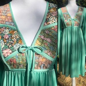 Vintage 70’s Sea Foam Green  Dress👗